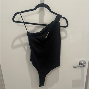 Black One-Shoulder Bodysuit